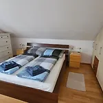 아파트 Apartmenthaus-winkler Wiener-neustadt-umgebung