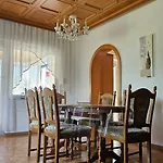 아파트 Apartmenthaus-winkler Wiener-neustadt-umgebung Matzendorf