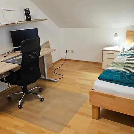 Apartmenthaus Wiener Neustadt Umgebung * Matzendorf