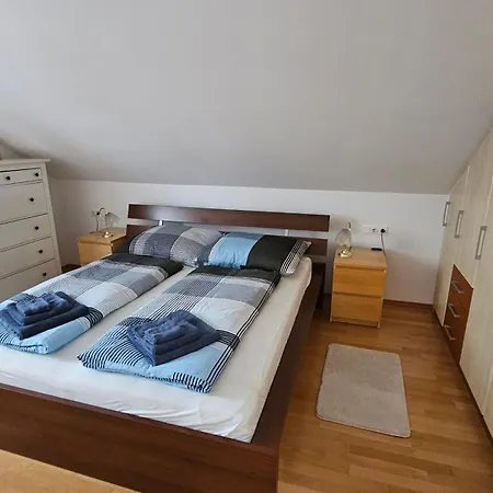 Apartment Apartmenthaus Wiener Neustadt Umgebung