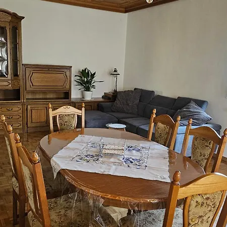 Apartmenthaus Wiener Neustadt Umgebung