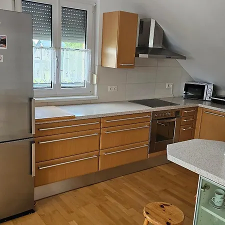 Apartmenthaus Wiener Neustadt Umgebung Matzendorf