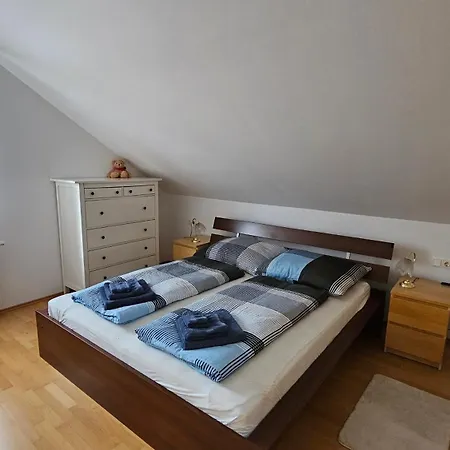Appartement Apartmenthaus-winkler Wiener-neustadt-umgebung *